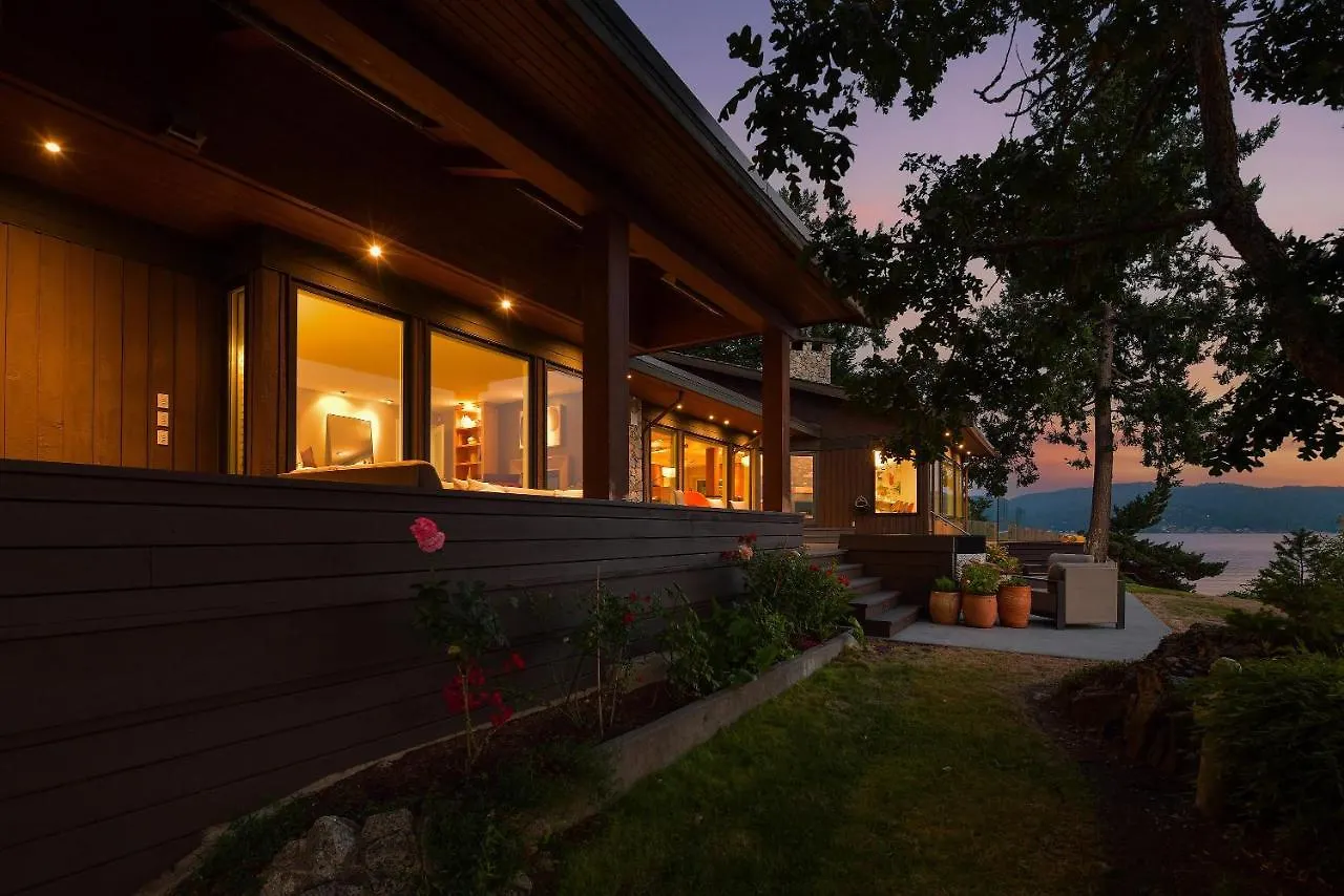 Island Luxury Oceanside Estate Villa Saanichton